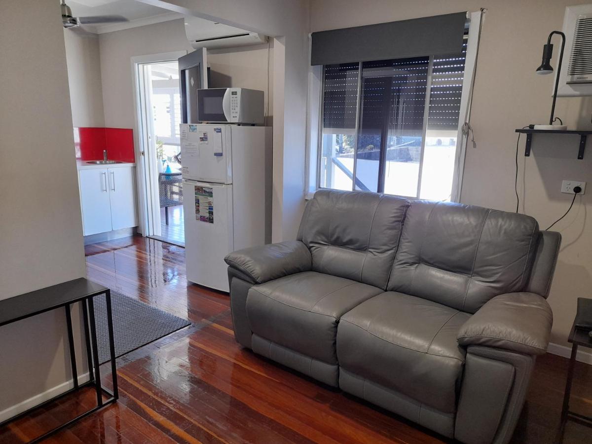 Airlie Apartments Airlie Beach Ngoại thất bức ảnh