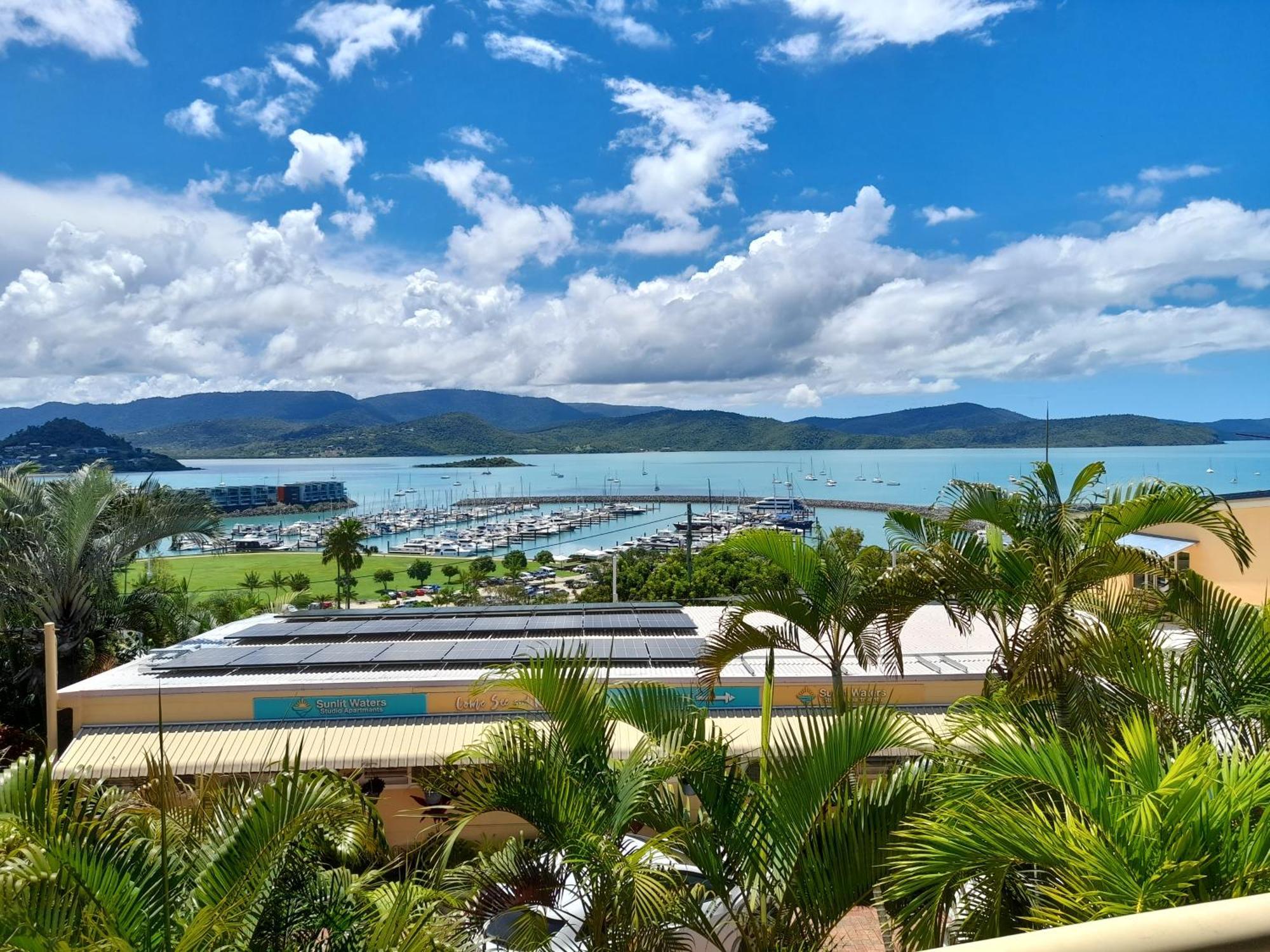 Airlie Apartments Airlie Beach Ngoại thất bức ảnh