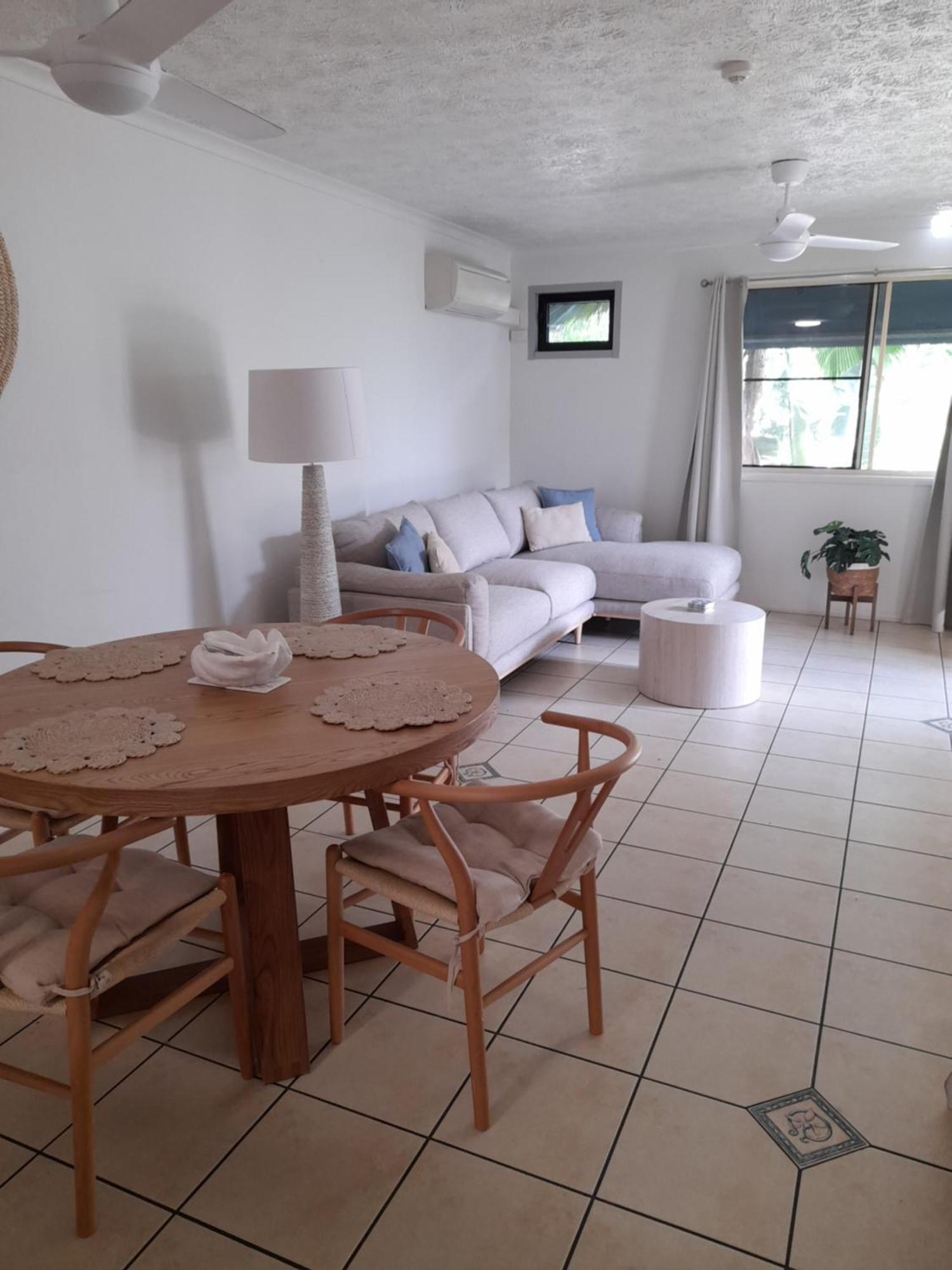 Airlie Apartments Airlie Beach Ngoại thất bức ảnh
