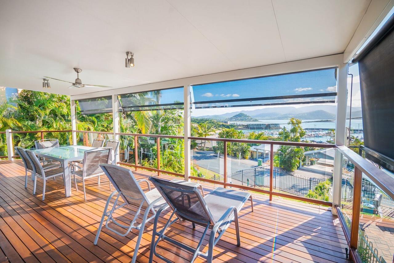 Airlie Apartments Airlie Beach Ngoại thất bức ảnh
